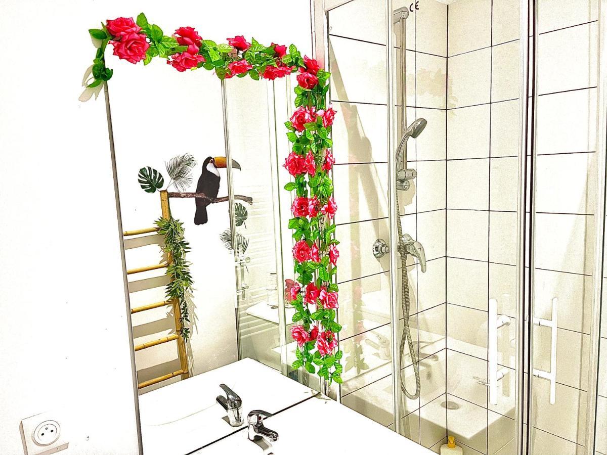 *tropical*hyper Centre *fibre Wifi*studio Apartment