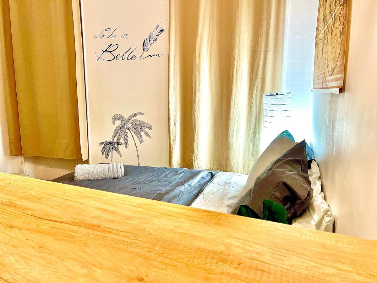 Apartamento *tropical*hyper Centre *fibre Wifi*studio Salon-de-Provence